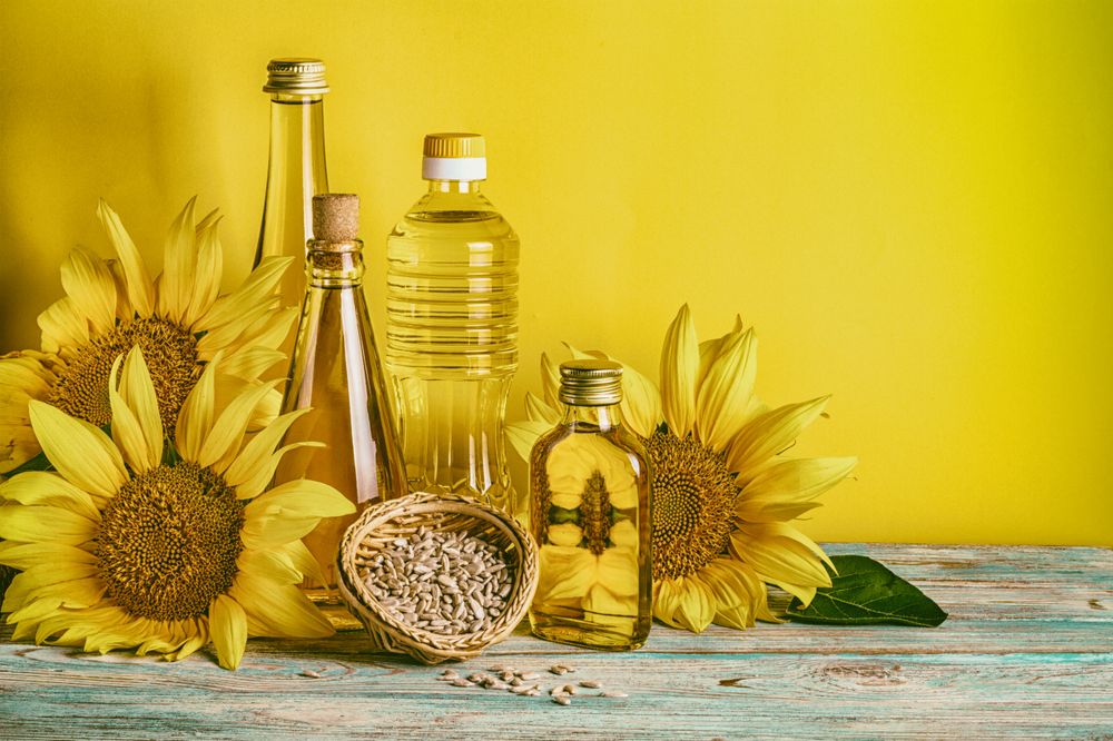 Sunflower-oil.jpeg